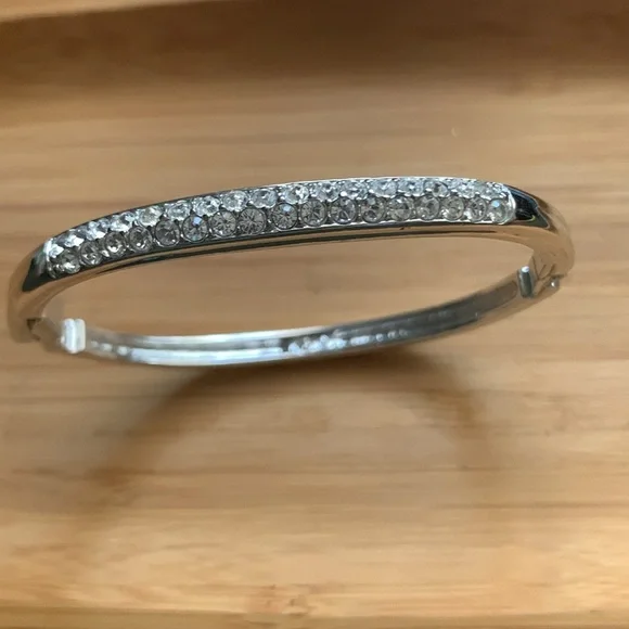 Swarovski Crystal Pave Silver Bangle Bracelet - Picture 7 of 9